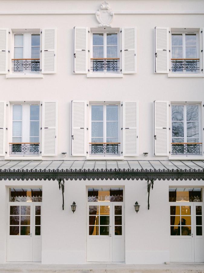 Hotel Chateau Des Hauts De Provins Champcenest Exterior foto