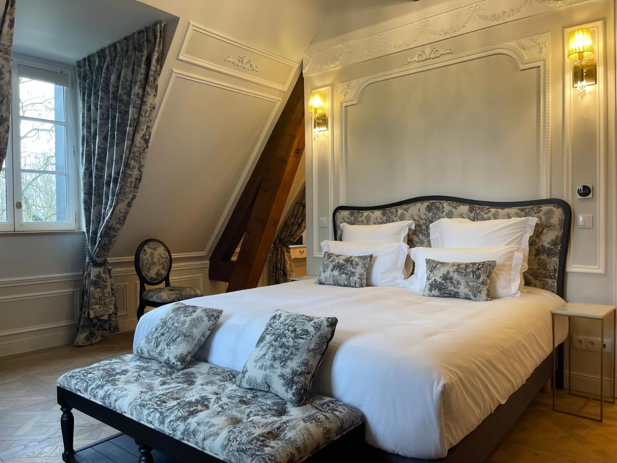 Hotel Chateau Des Hauts De Provins Champcenest Exterior foto